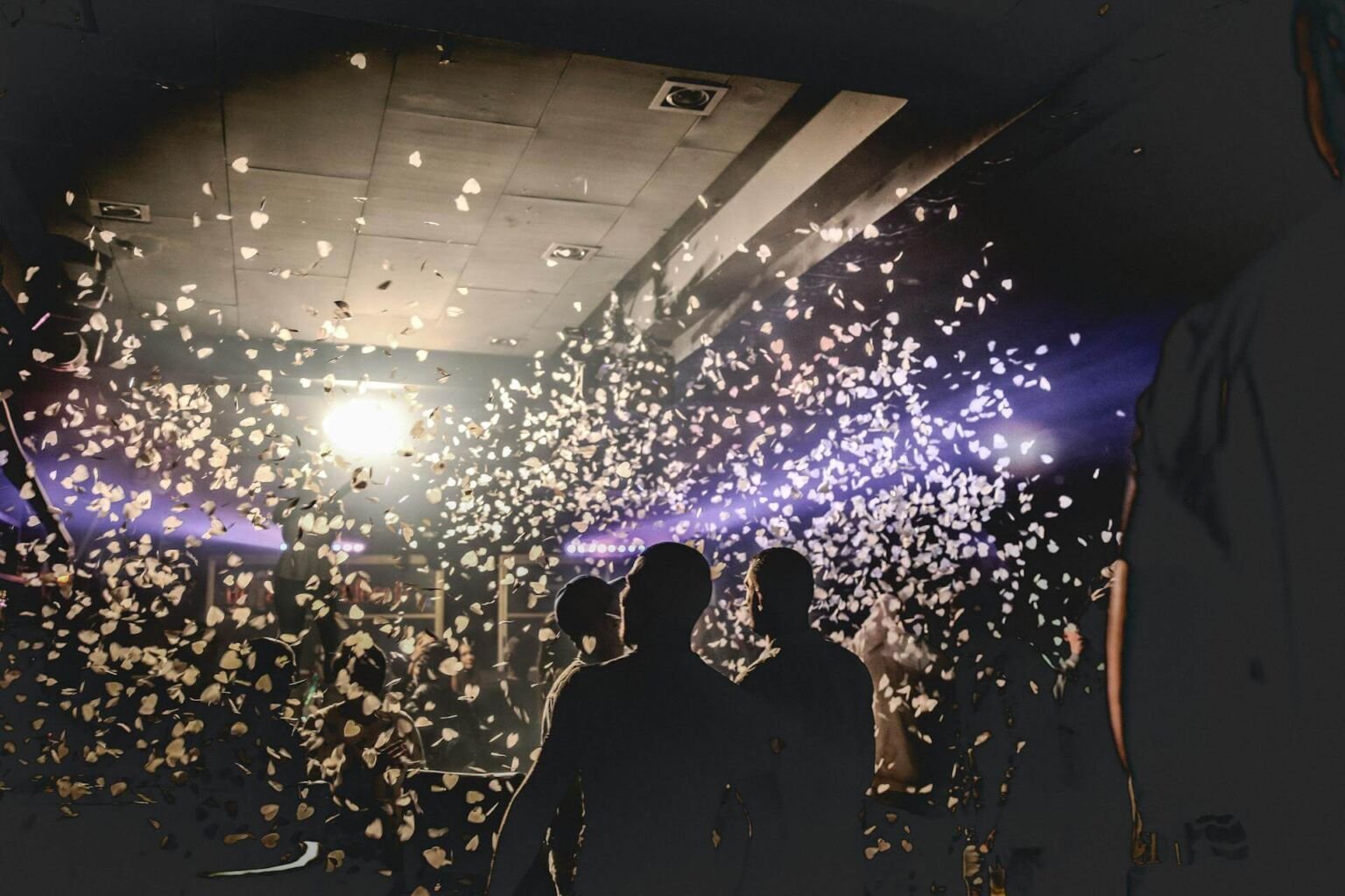 party-charter-perth-background-14