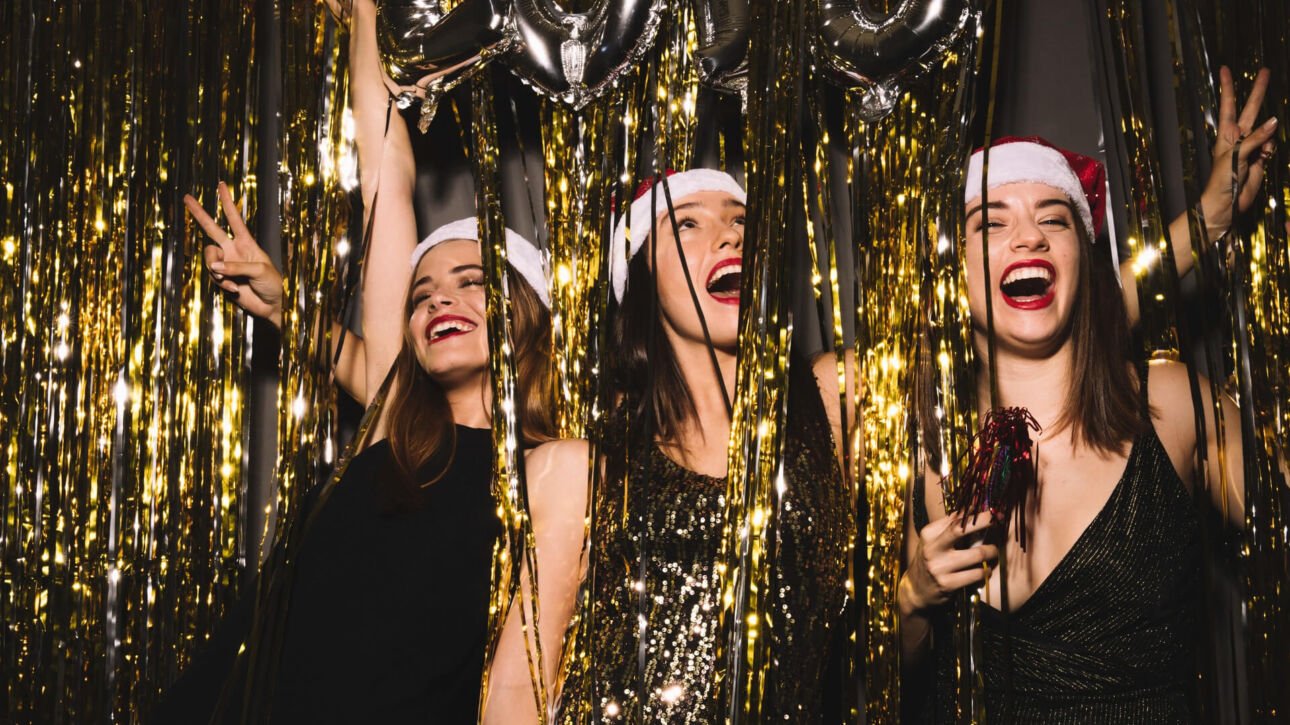 party-charter-perth-background-4-cut